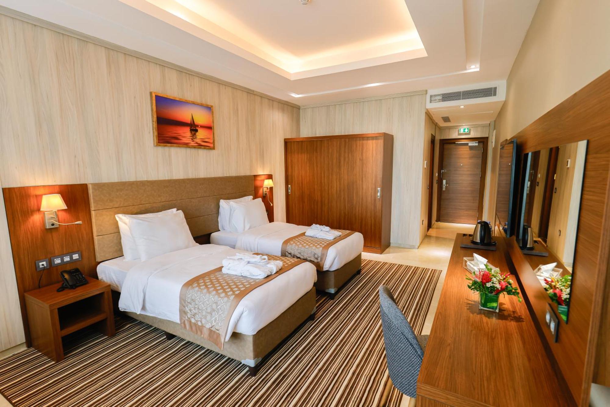 Byblos Hotel Αμπιτζάν Εξωτερικό φωτογραφία